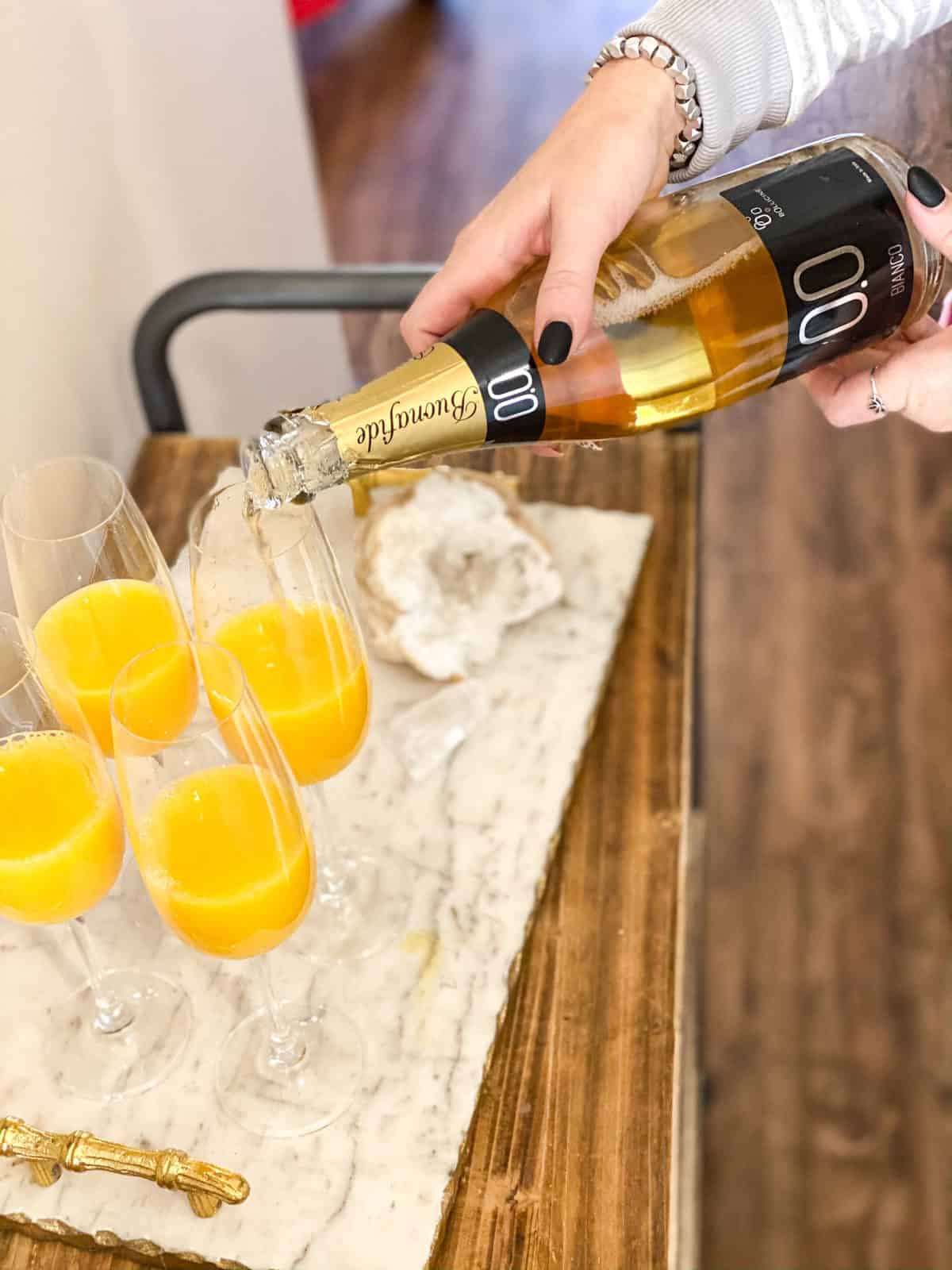 Say 'hello' to instant mimosas and 'bye, bye' hassle. Create a mimosa,  mocktail, or artisan flavored champagne cocktail instantly with our…